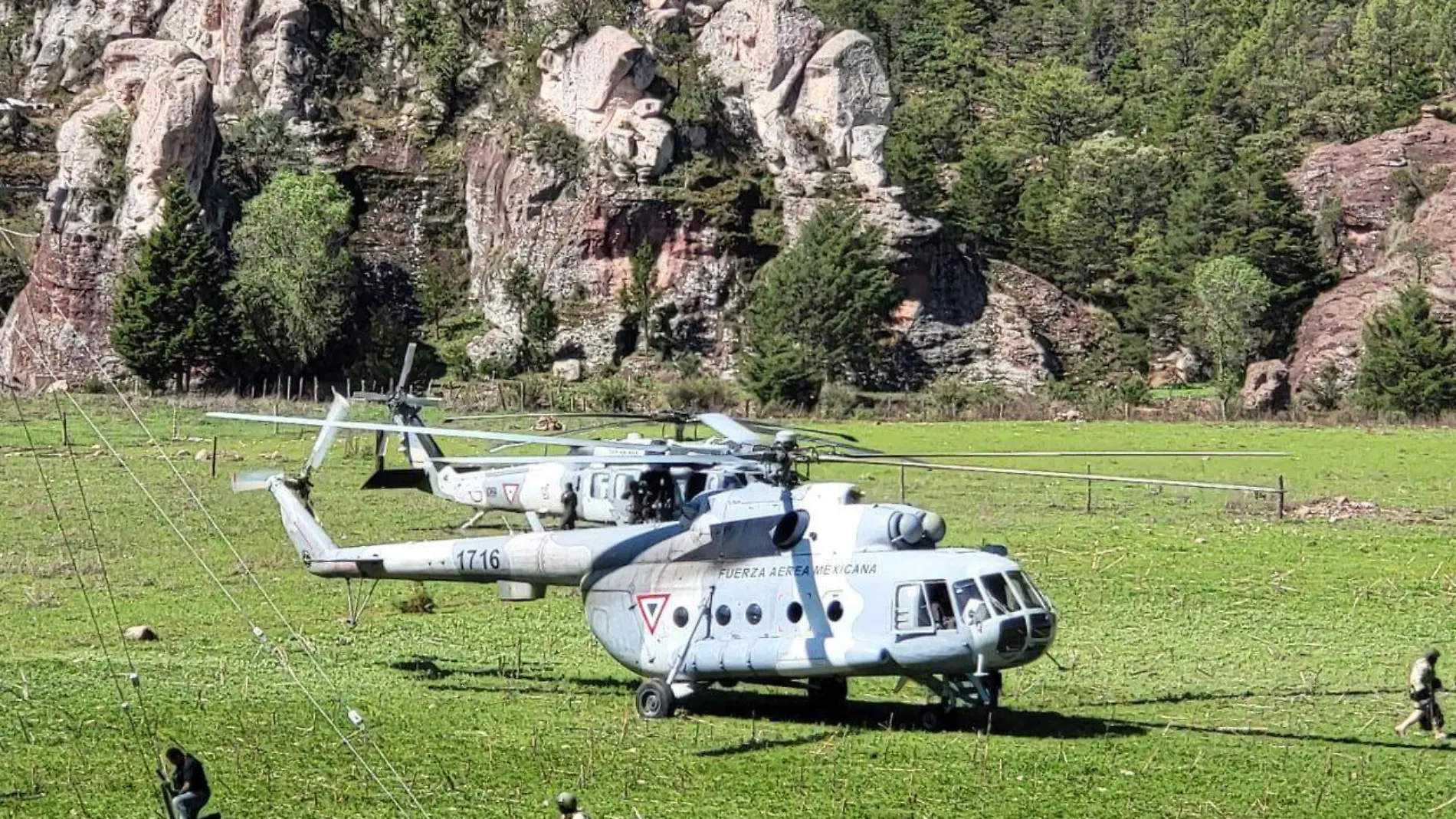 arriba helicoptero a cerocahui